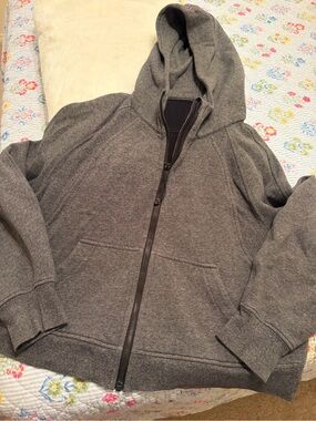 Lululemon Grey Scuba